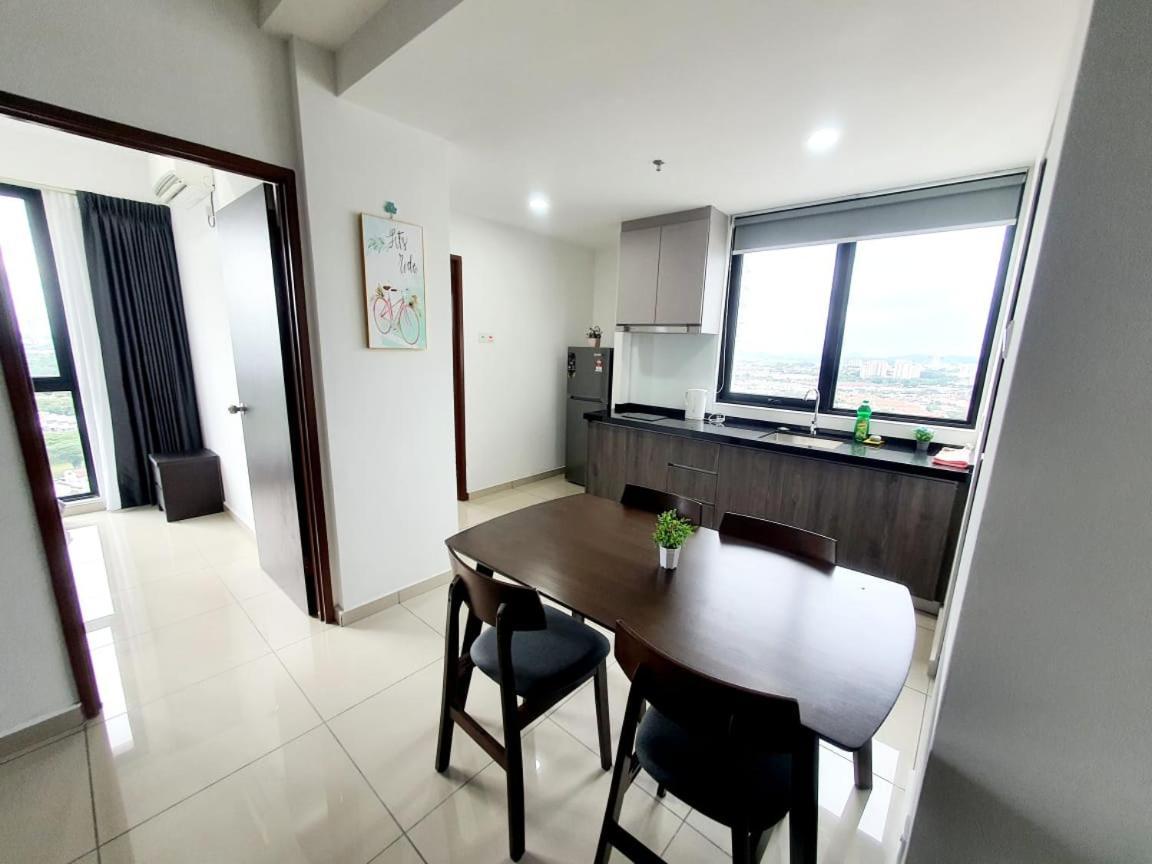 Lovely 2Room Suite6Pax@Sky Condo Juru Sentral บูกิต เมอร์ตาจัม ภายนอก รูปภาพ